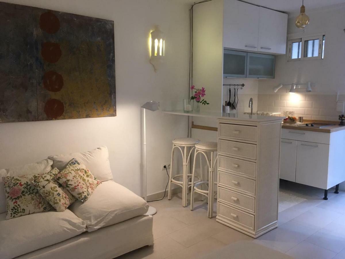 My Way Suite Malaga Bagian luar foto